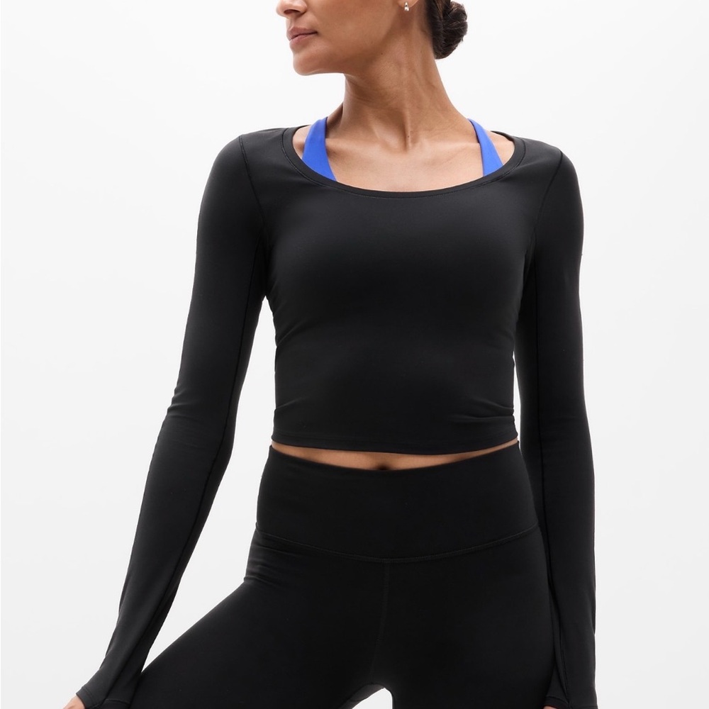Athleta Black Long Sleeve Crop Top